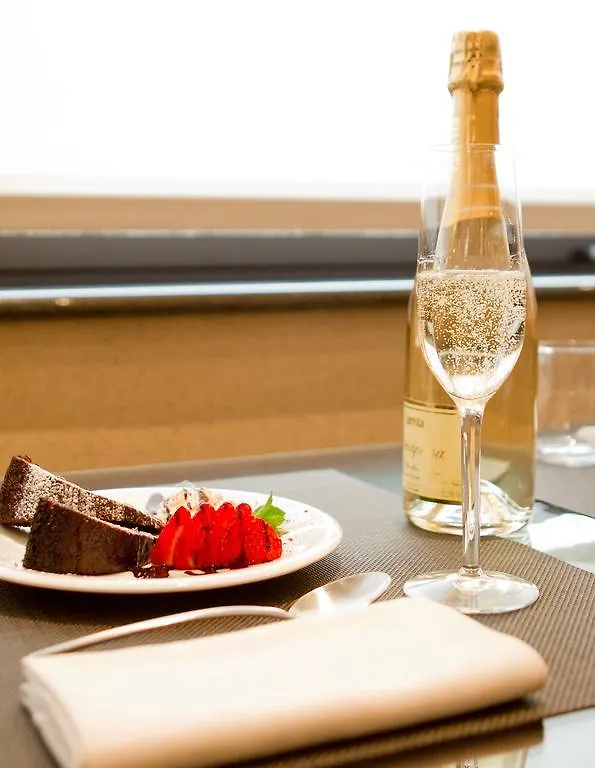 Hotel Nord グアルダミーリオ 4*,