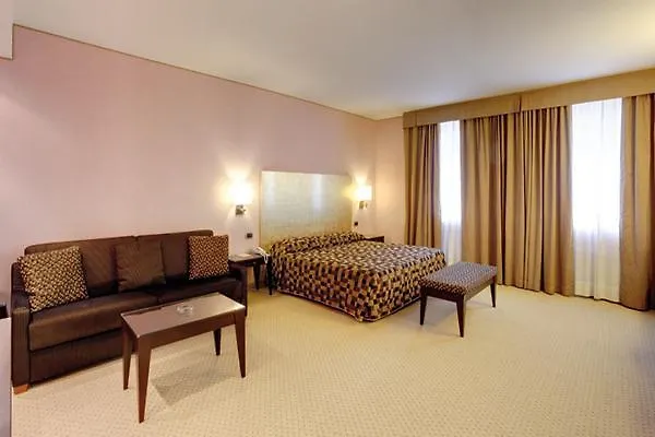 ****  Hotel Nord グアルダミーリオ イタリア